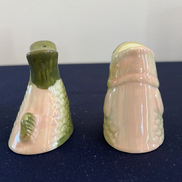 Vintage Bass Fish Salt & Pepper Shakers and Fishing Coffee Mug - Picture 3 of 15